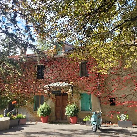 セル La Reyniere Bed & Breakfast エクステリア 写真