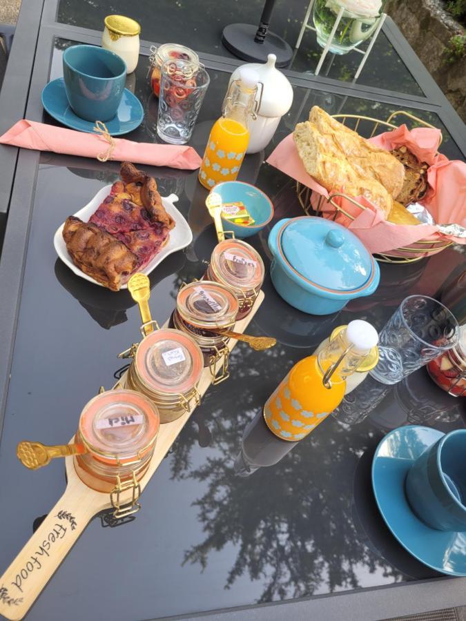 セル La Reyniere Bed & Breakfast エクステリア 写真