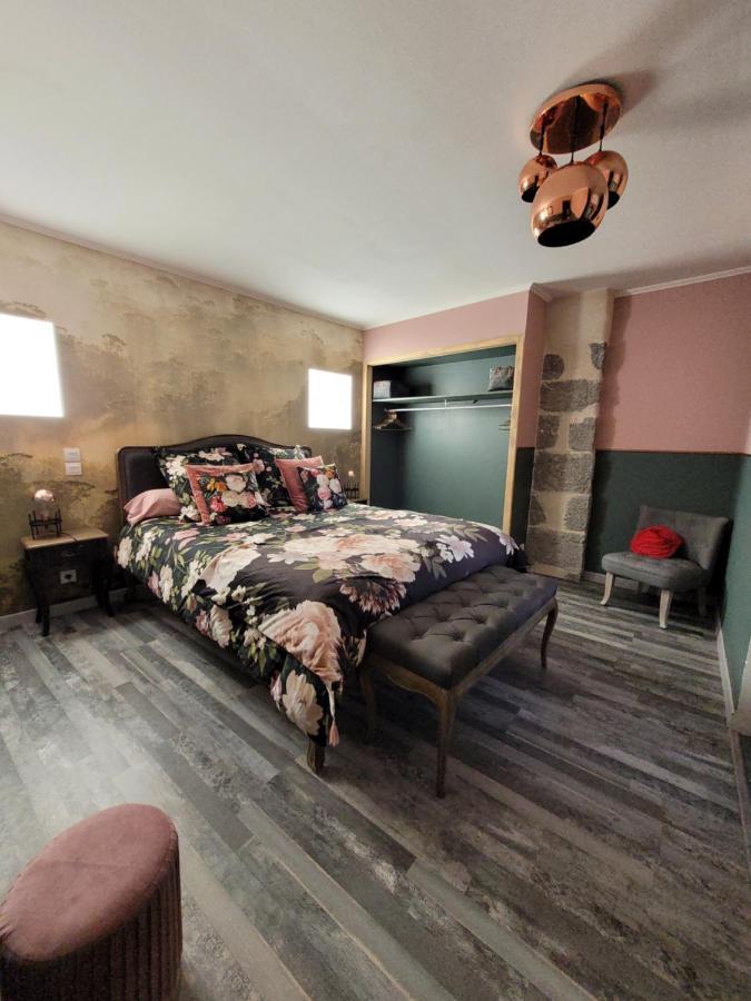 セル La Reyniere Bed & Breakfast エクステリア 写真